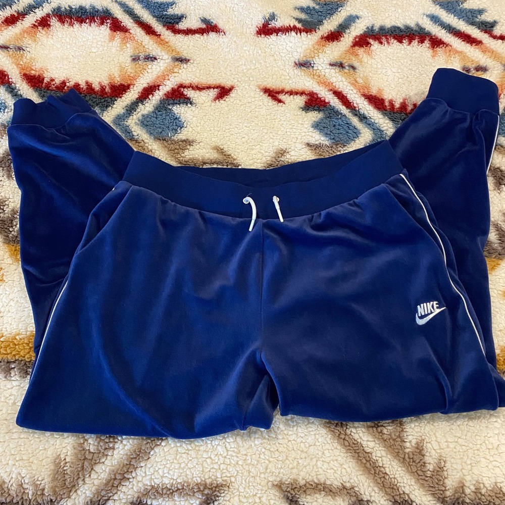 Nike velour sweatpants large